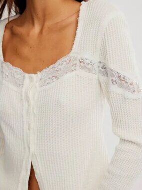 NWT FREE PEOPLE Let's Party Cardi / Clean Ivory